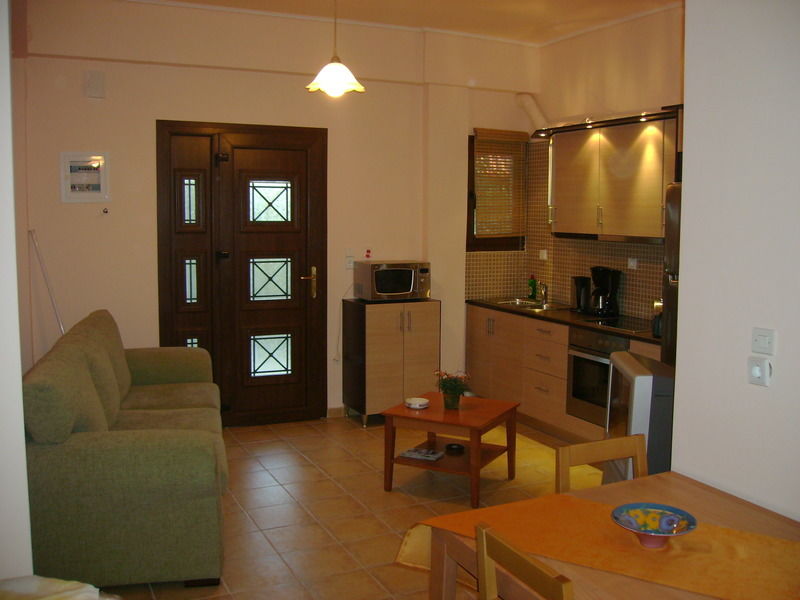 Nadia Apartments Molyvos Eksteriør bilde